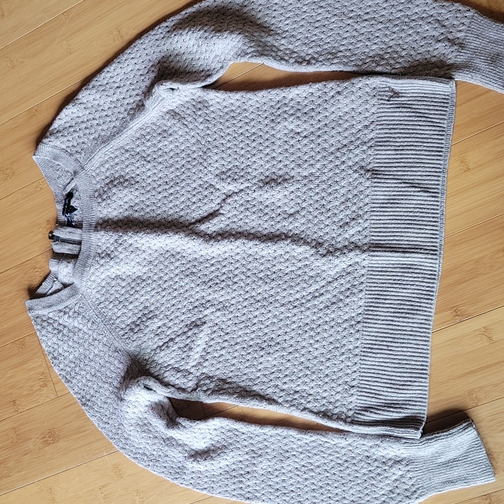 Knit sweater